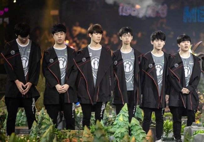 被寄予厚望 被寄予厚望