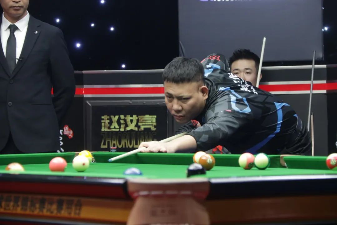 勇士首发阵 勇士首发阵