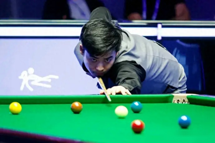 飙升的是球 飙升的是球